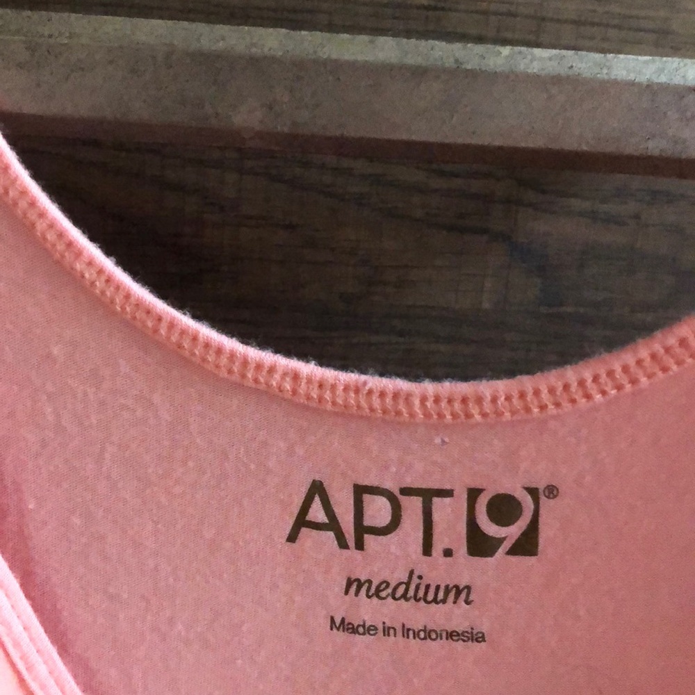 Pink Ruffle Tank Top - Picture 4 of 4